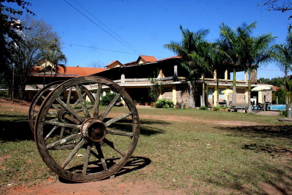 Pousada Fazenda Buracao มูโกกา ภายนอก รูปภาพ